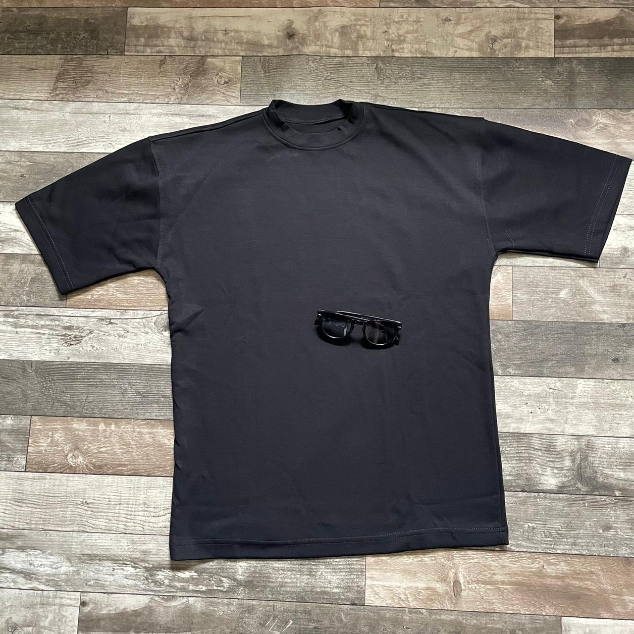 T-shirt + Lunettes