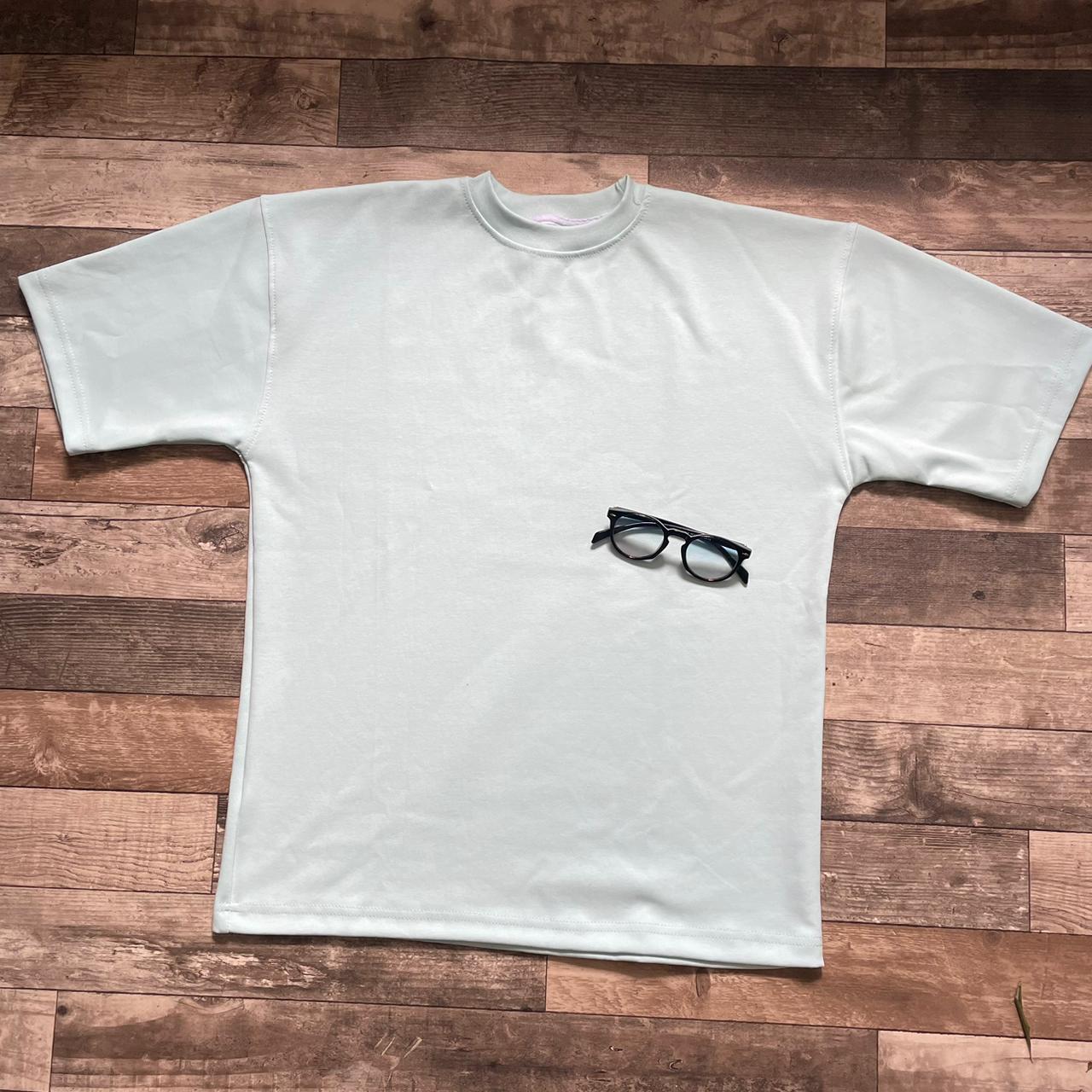 T-shirt + Lunettes