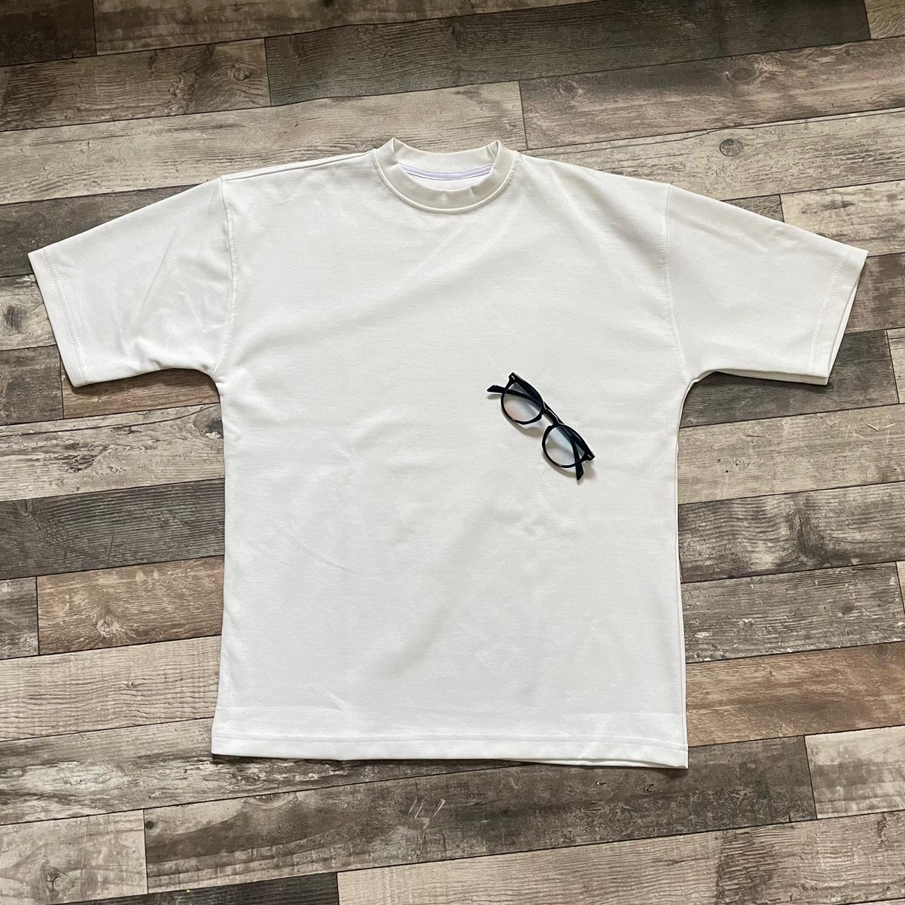 T-shirt + Lunettes
