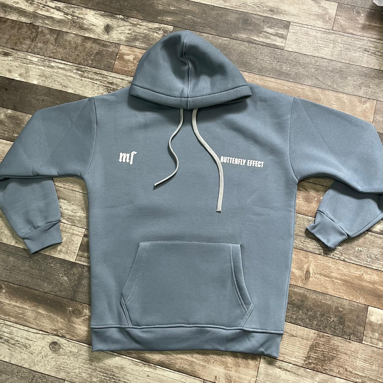 SWEATER BUTTERFLY EFFECT